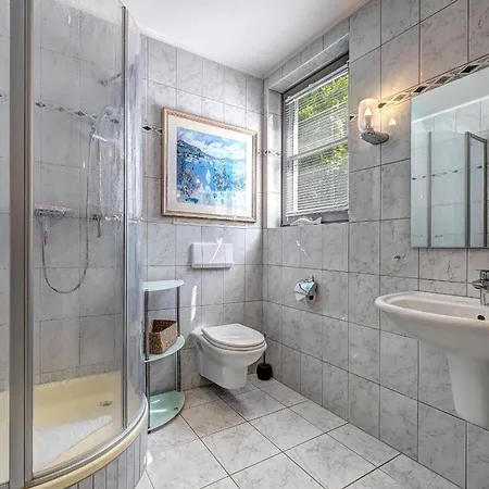 Apartment Haus Seeadler, Whg Turmfalke Zinnowitz