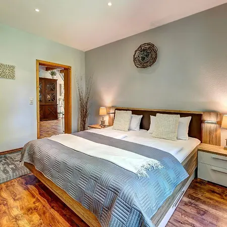 Haus Seeadler, Whg Turmfalke Apartment Zinnowitz